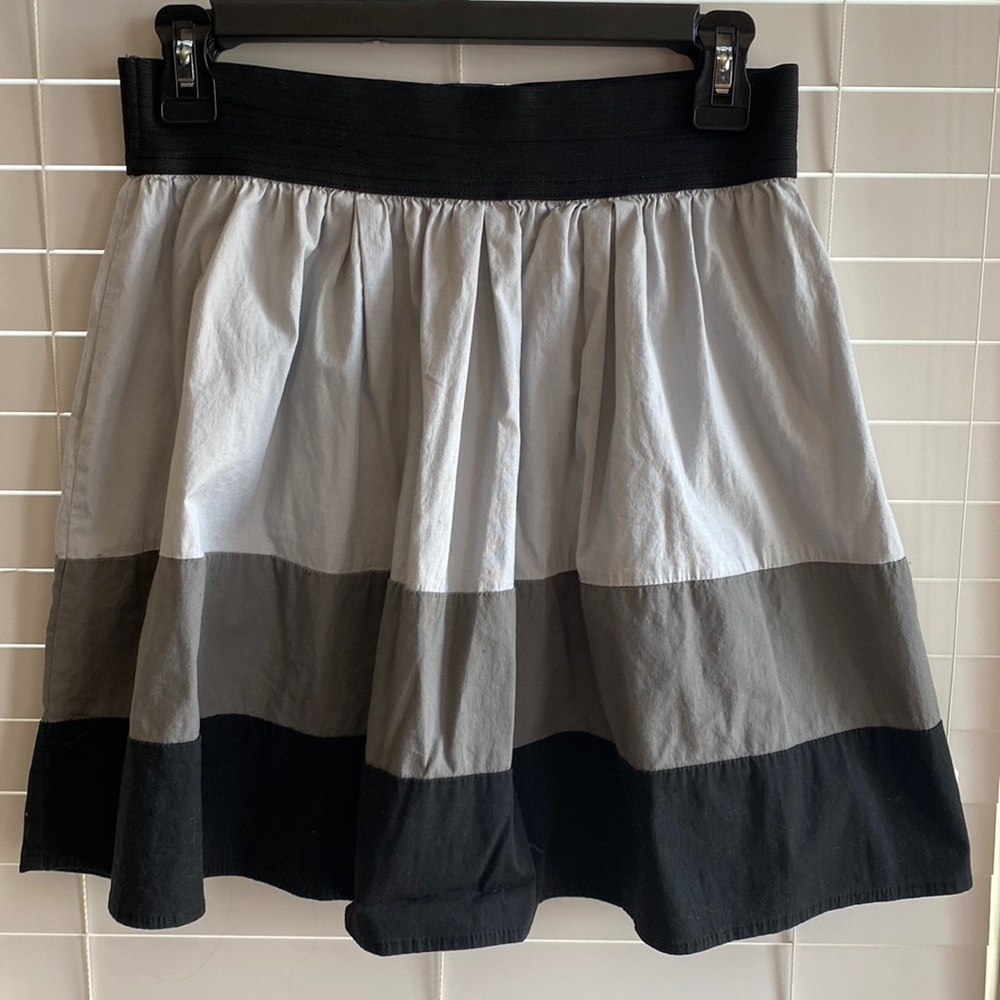 Ladies Medium elastic waist skirt